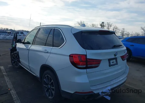 2015 BMW X5 xDrive35I z USA, uszkodzony, nr VIN 5UXKR0C56F0P00859